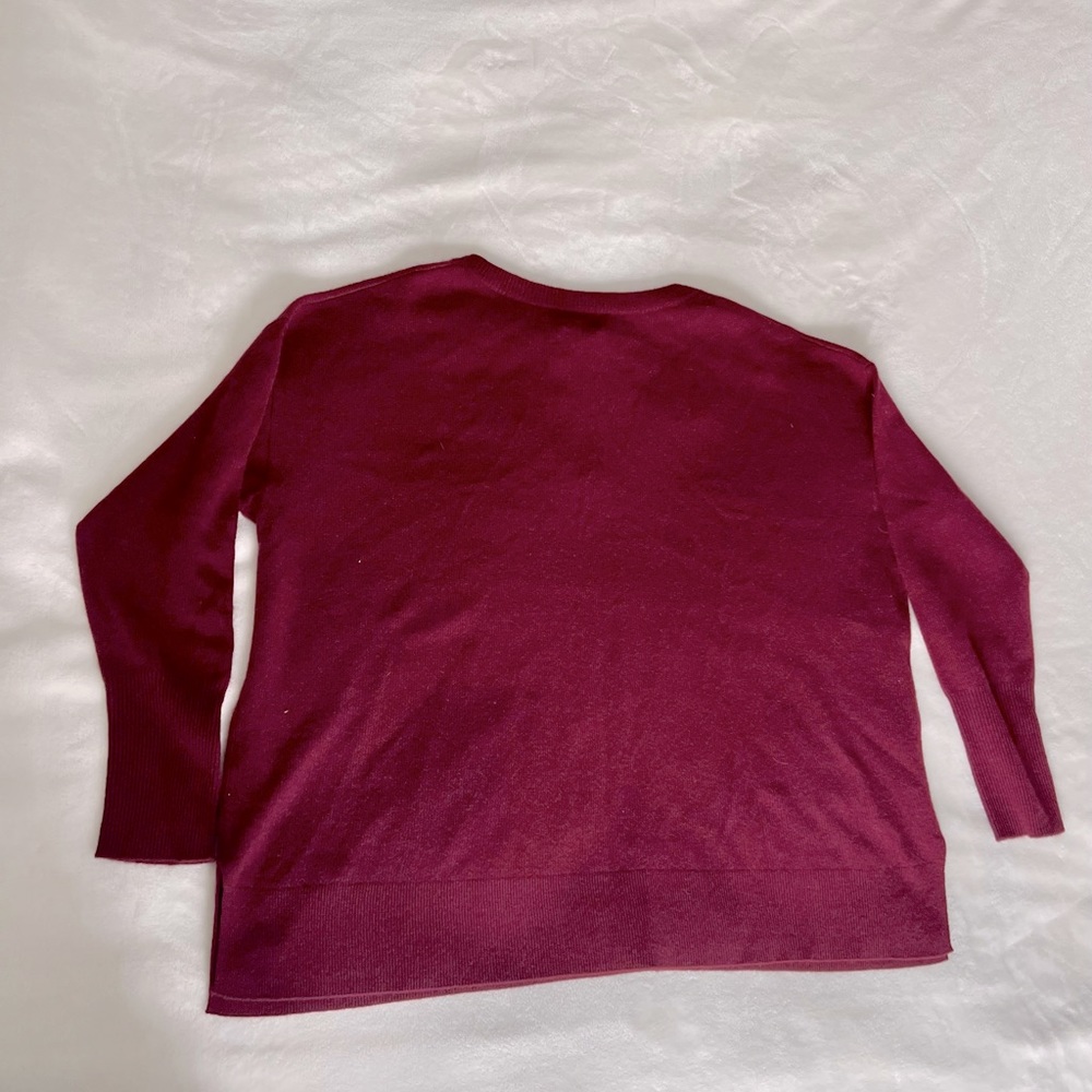 NWT Women's V-Neck Sweater - 100% Cashmere - Burgundy - Picture 2 of 6